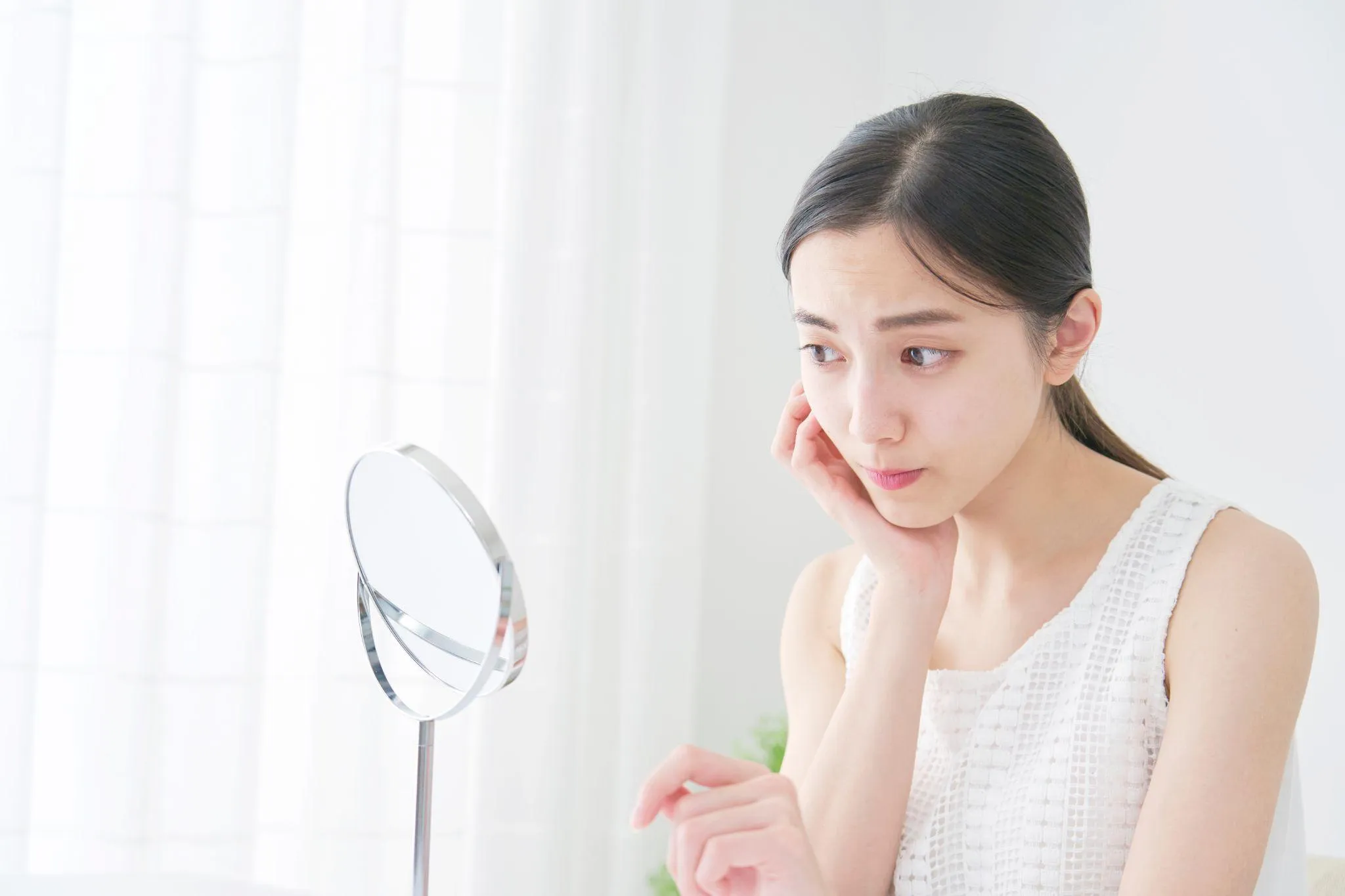 小じわができる原因は?